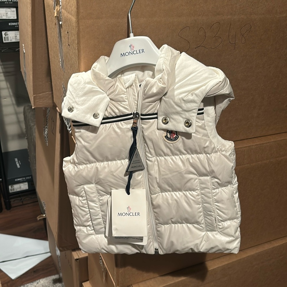 White Montclair Puffer Vest/Coat Size 18/24